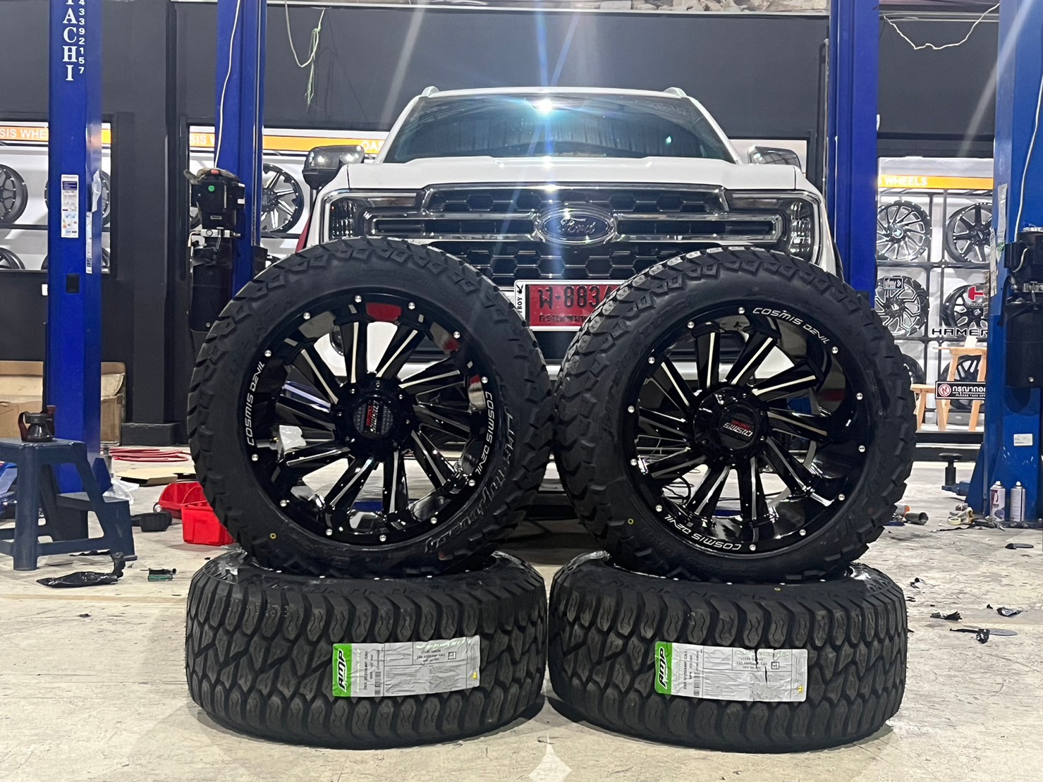 FORD EVEREST NEXTGEN ชุมพร แต่งทรงเมกาที่ STEP9