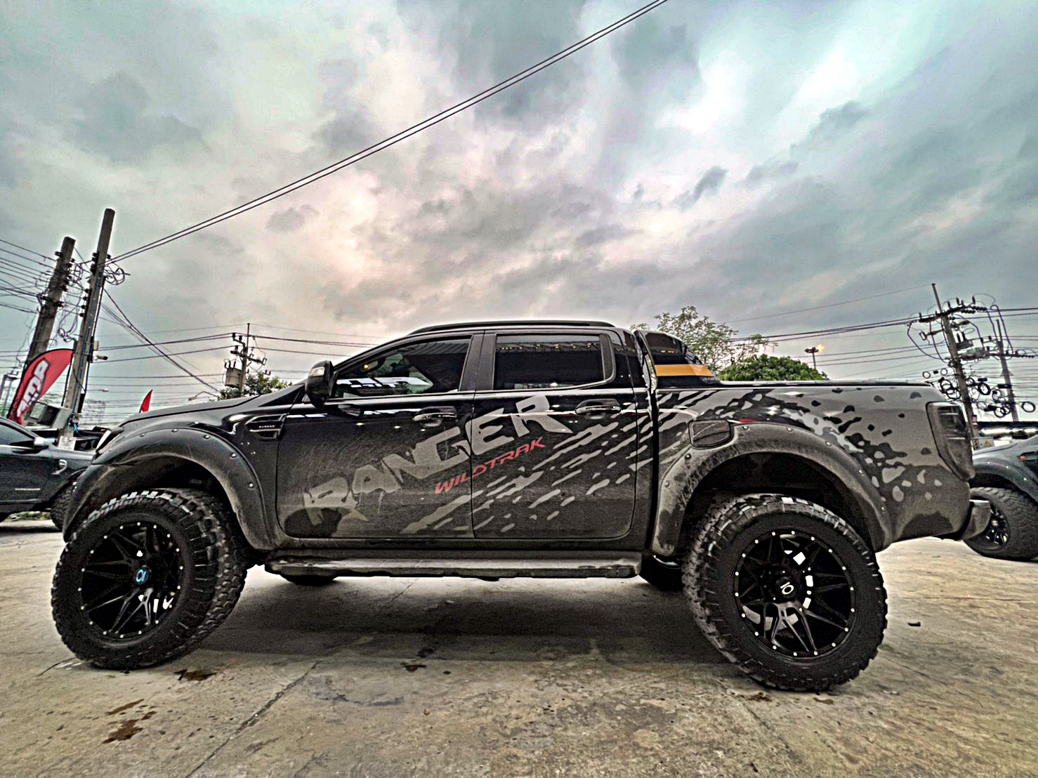 #FORD_RANGER_จองคิวมาจากขอนแก่น แต่งเมกาที่ STEP9