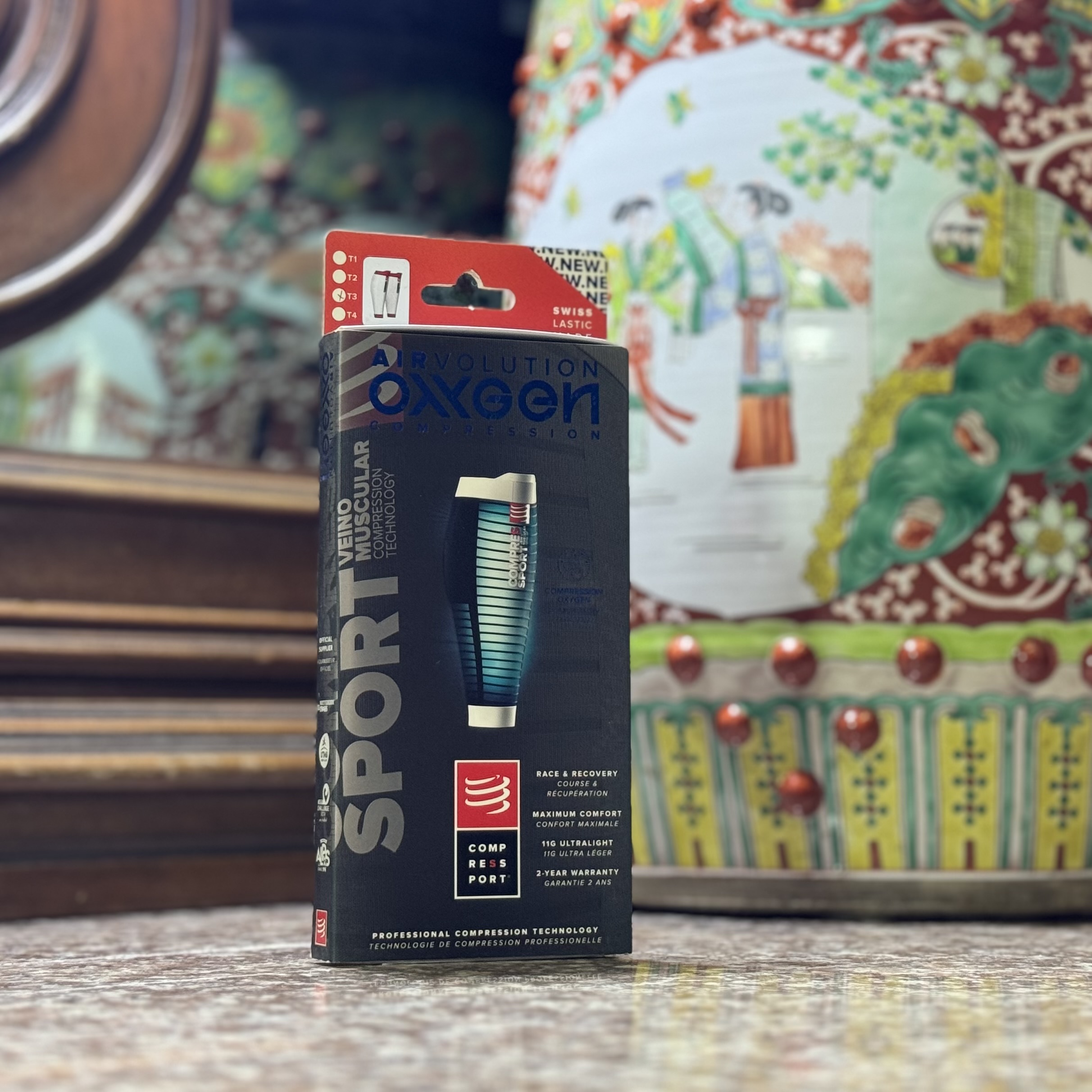 ซัพพอร์ตน่อง Compressport R2 Oxygen Calf Sleeve ‘White’ (T3,T4)