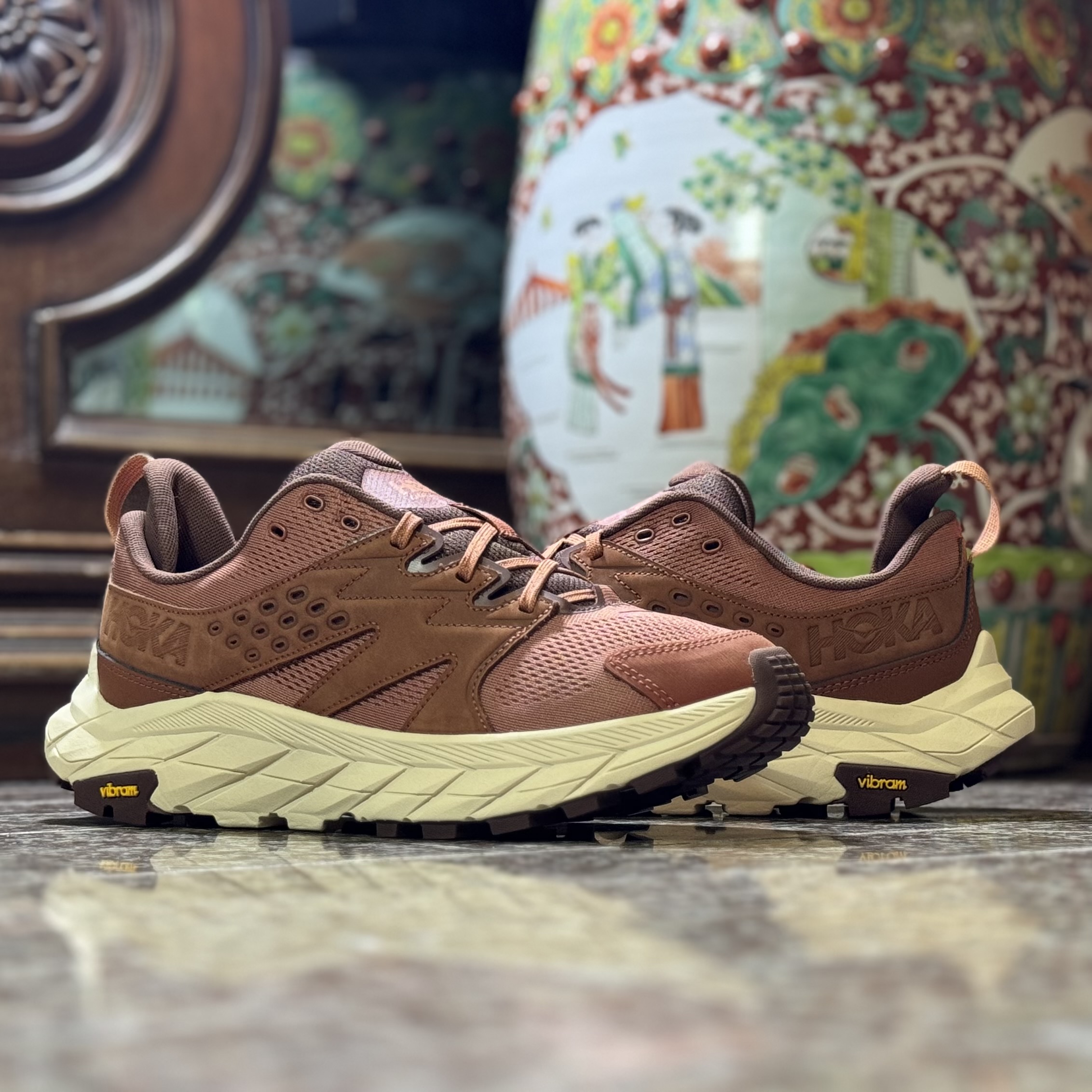 รองเท้าเดินป่า HOKA Anacapa Breeze Low ‘Baked Clay’ (M7-15US)