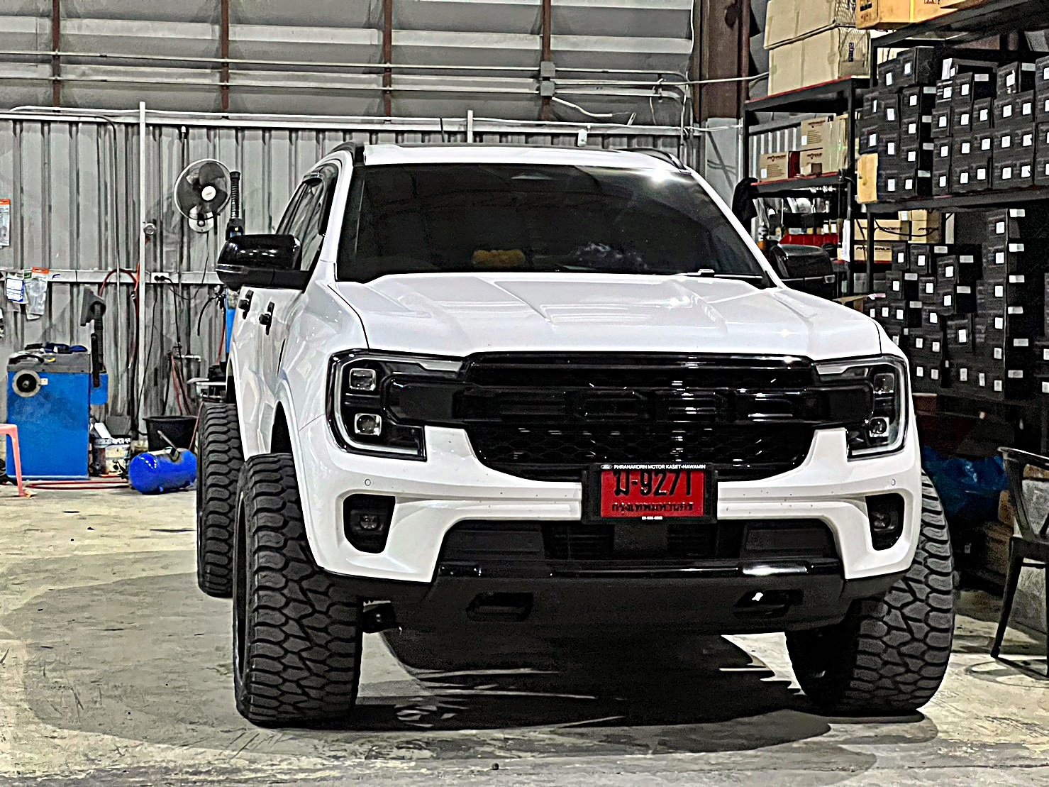 FORD EVEREST NEXTGEN ล้อแท้ HOSTILE H120 ขอบ22 ที่ STEP9