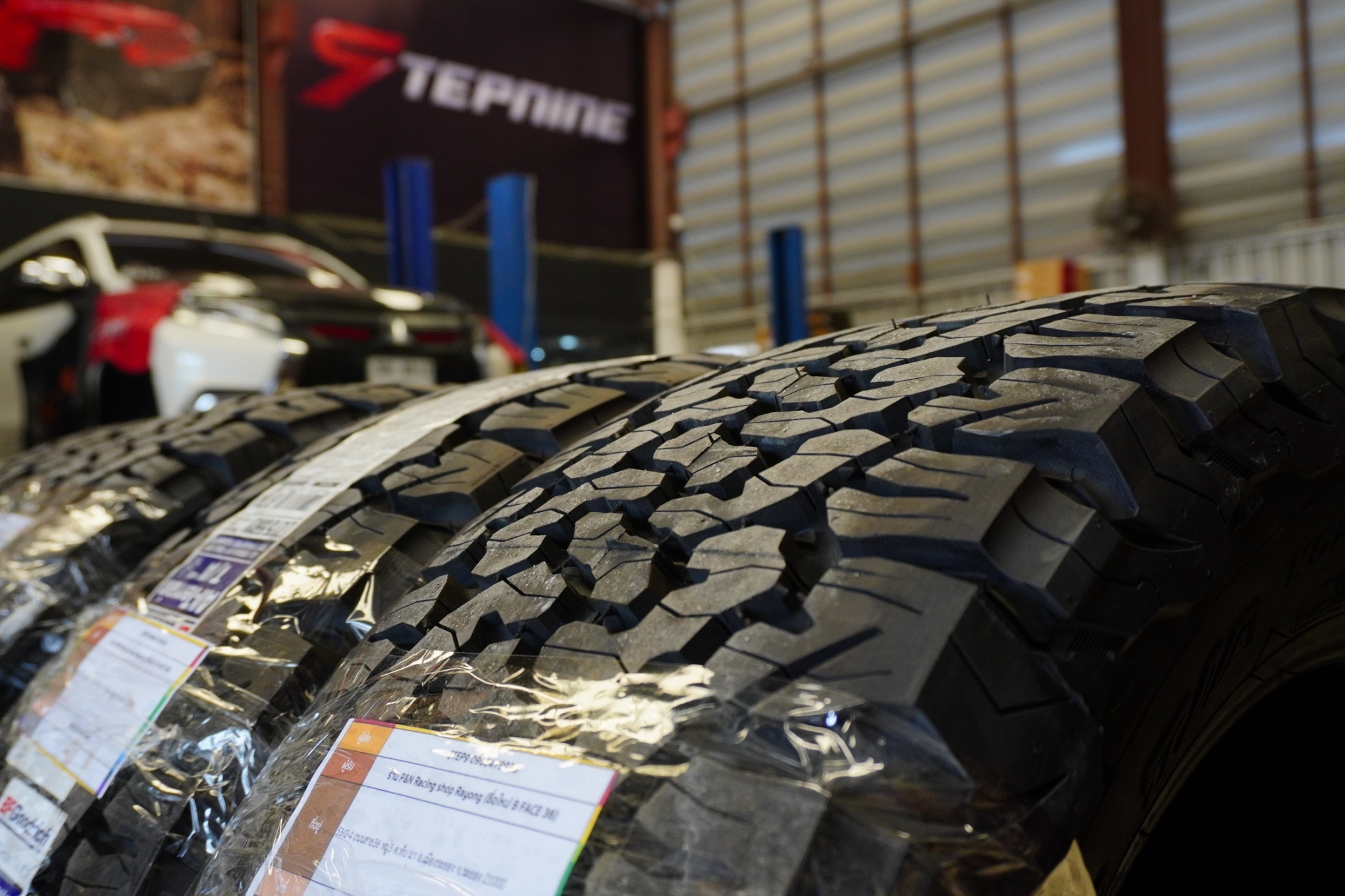 BF GOODRICH KO2 275/55-20 ราคาถูก ที่ STEP9