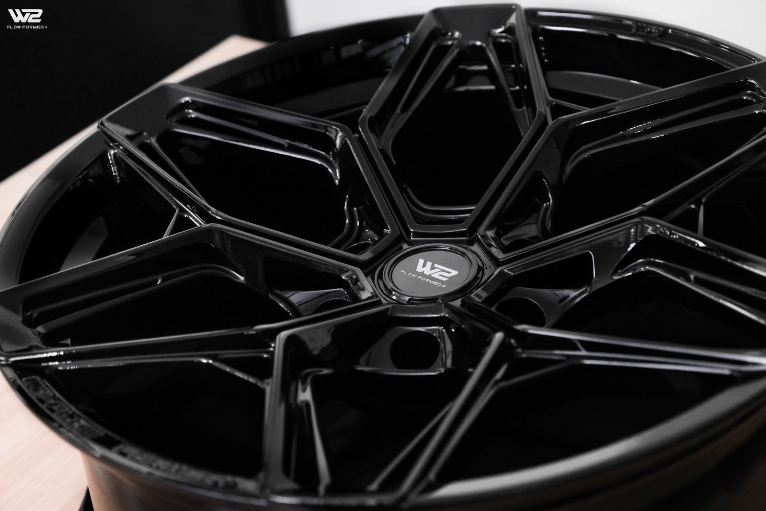 ล้อแท้ W2 WFF-R ขอบ20 ชุด 42,000 บาท ที่ STEP9