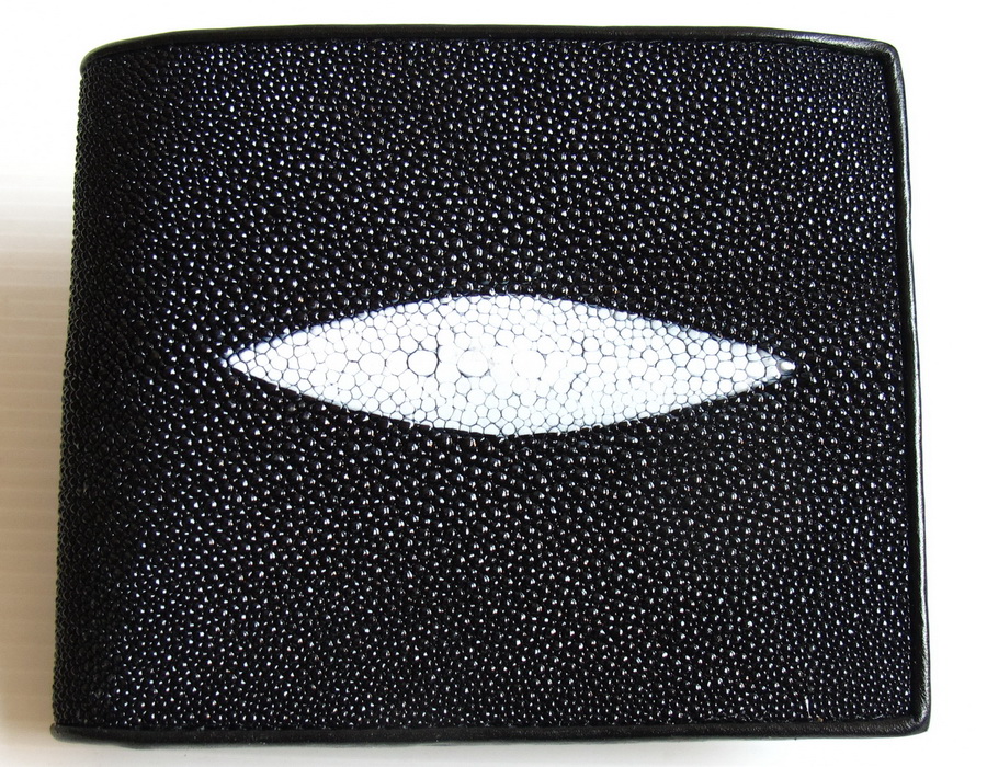 กระเป๋าสตางค์หนังปลากระเบนแท้1ตา แบบสั้น สีดำ