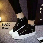 ผ้าใบเกาหลีเสริมส้น ขอบผ้ายืดลายจุด