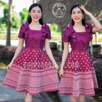 ✔️พร้อมส่ง : [ S-M-L-XL-2XL] :: ชุดเดรสผ้ามัดหมี่ทอลายไทย คอเหลี่ยมโบว์ไหล่ ดีเทลแต่งโบว์ไส้ไก่ช่วงอก กระโปรงทรงย้วย8ชิ้นสวย ซิปซ่อนหลัง งานอัดกาวทั้งชุด ใส่ทำงาน ใส่ออกงานสวยๆ