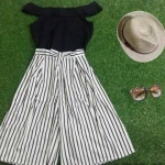 เสื้อ+กางเกง ทรงชิคๆ เสื้อคอวี ปาดไหล่