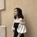 เดรสเกาะอกแต่งแขนน่ารัก