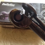 เครื่องม้วนผมไฟฟ้า