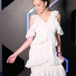 เดรสวิ้งๆ