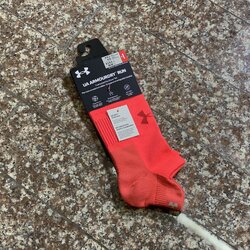 ถุงเท้าวิ่ง Under Armour ArmourDry Run ‘Orange’ (LG)