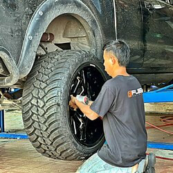 FORD ทรงเมกา ล้อ HOSTILE H114 ขอบ14 ที่ STEP9