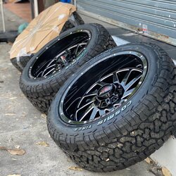 COSMIS SPIN ล้อใหม่ ราคา โปร ถูกๆ 20X10.0 ET-12 6/139