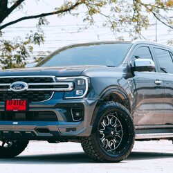 ชุดเเต่ง FORD EVEREST TITANIUM 4X4 NEXT GEN