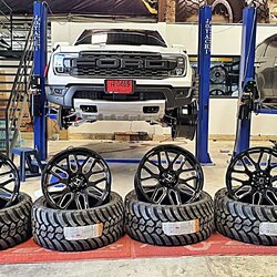 ชุดเเต่ง! FORD RAPTOR HOSTILE H120 22X10.0 ET-25 AMP 33X12.5-22 MTA