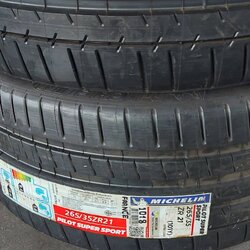 MICHELIN PILOT SUPER SPORT 265/35-21 ราคาถูกที่ STEP9