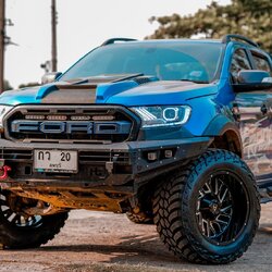 FORD FX4MAX แต่งทรงเมกาที่ STEP9