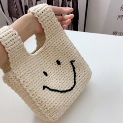 กระเป๋าถัก รูปยิ้ม คล้องแขน แฟชั่นเกาหลี 😄