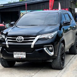 TOYOTA FORTUNER ทรงมาเฟีย จองคิวมาจากเชียงใหม่
