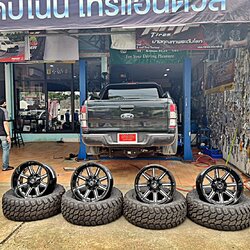 FORD FX4MAX ทรงเมกา