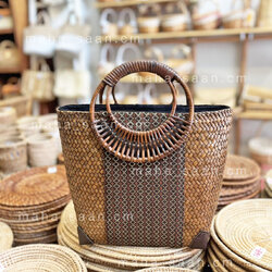 กระเป๋าสาน กระจูด แฮนด์เมด ของฝาก ของขวัญ 11*11นิ้ว 🍓