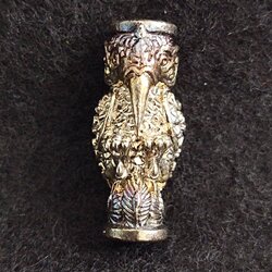 เทพสาริกาลิ้นทอง รุ่น เงินไหลมา รวยมั่งคั่ง ครูบาแบ่ง ฐานุตตโม วัดบ้านโตนดจ.นครราชสีมา