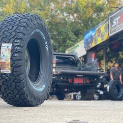 BF GOODRICH KO2 285/75-16 u.s.a ยางเทพๆ ราคาพิเศษ #BF #GOODRICH #KO2 บริการติดตั้งฟรี เติมลม N2ฟรี บริการหลังการขายฟรี ตลอดอายุการใช้งาน สลับยาง ถ่วงล้อเติมลม จัดส่งทั่วประเทศ #Step9 #ล้อแม็กซ์ยางรถยนต์ #เกษตรนวมินทร์ สอบถาม @step9 หรือ คลิ๊กที่นี่ https: