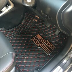 พรมปูพื้นรถยนต์6D TOYOTA YARIS 2018-22 5Dr. หนานุ่ม สีดำด้ายแดง เต็มคัน 3ชิ้น