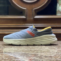รองเท้า HOKA Ora Recovery Shoe 2 (M8US)