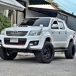 TOYOTA_TRD_ทรงเมกา ที่ STEP9