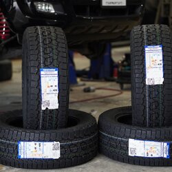 TOYO AT3 275/55-20 ยางปีใหม่ล่าสุด มีของพร้อมติดตั้งที่ STEP9