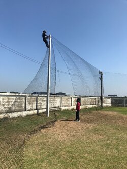 รับติดตั้งซ่อมแซมตาข่ายกั้นสนามฟุตบอล