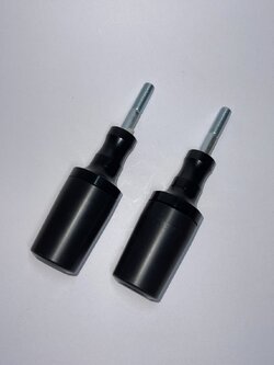 กันล้มข้าง GSX-S750 ต่อตรง สินค้าตรงรุ่น ผลิตจากวัสดุคัดเกรด ติดตั้งง่ายด้วยตัวเอง สีดำ