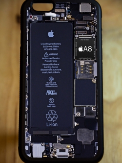 เคสสั่งทำ - ลายเครื่องไอโฟน