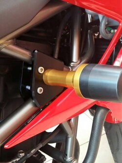 กันล้มข้าง Ninja250SL แบร์นMothracing กันล้มผลิตจากอลูมิเนียมนำเข้า เกรด6061T651 และPOM ติดตั้งง่าย(65) สีดำ