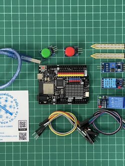 New !!! ชุดเรียนรู้สำหรับผู้เริ่มต้น Arduino UNO R4 WiFi Starter Kit Black Board