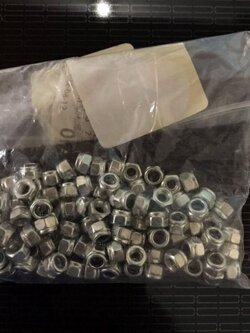 น็อตกันคลาย (Nylon Lock Nut) M3 สำหรับงานโปรเจคต่างๆ ที่ต้องการให้ล็อคแน่นไม่คลายออก เช่นโครงสร้างหุ่นยนต์ แขนกลต่างๆ M3