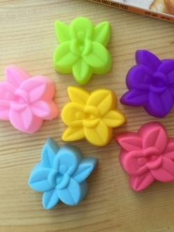 พิมพ์ขนม กล้วยไม้ ขนาด 5 ซม. B217 / บรรจุ 12 ชิ้น