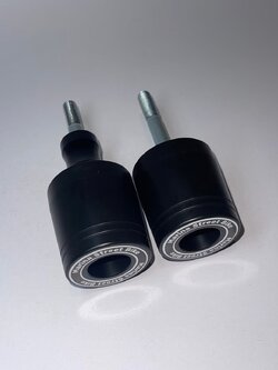 กันล้มข้าง ZX10 2011-19 แบร์นMarina สีดำ