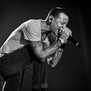ประวัติ Chester Bennington ฟร้อนต์แมน เสียงทรงพลังแห่งวง Linkin Park