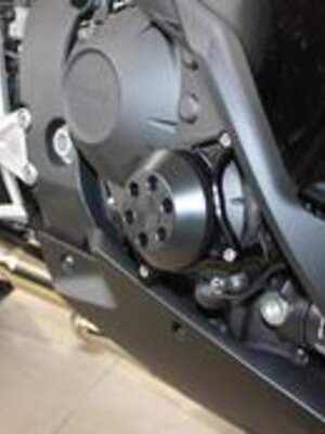 กันแคร้งเครื่อง engine sliders L/R CBR1000 08-16 ช่วยป้องกันและลดความเสียหาย จากรถล้มหรือเกิดอุบัติเหตุ ลดความเสียหายจากหนักเป็นเบา(65)