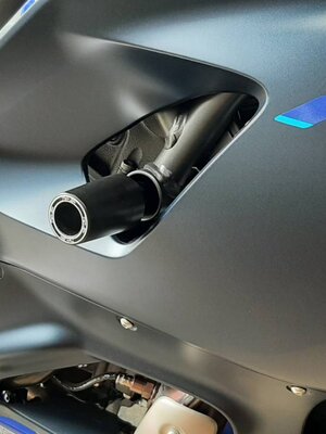 กันล้มข้างR7,MT07 XSR700 Tigris กันล้มผลิตจากอลูมิเนียมนำเข้า เกรด6061T651 และPOM ติดตั้งง่าย(65) สีดำ