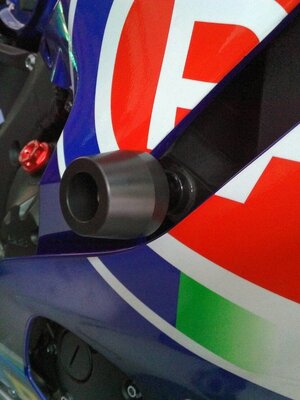 กันล้มข้าง R6 2017-19 Mothracing แบบสั้น กันล้มผลิตจากอลูมิเนียมนำเข้าไม่เจาะแฟริ่ง(65) สีดำ