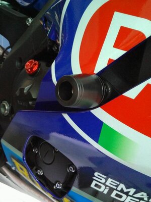 กันล้มข้าง R6 2017-19 Mothracing กันล้มผลิตจากอลูมิเนียมนำเข้า เกรด6061T651 และPOM ติดตั้งง่าย ไม่เจาะแฟริ่ง(65) สีดำ