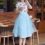 Set เสื้อยืดคอกลมแขนสั้นกับกระโปรงทรงเอบาน