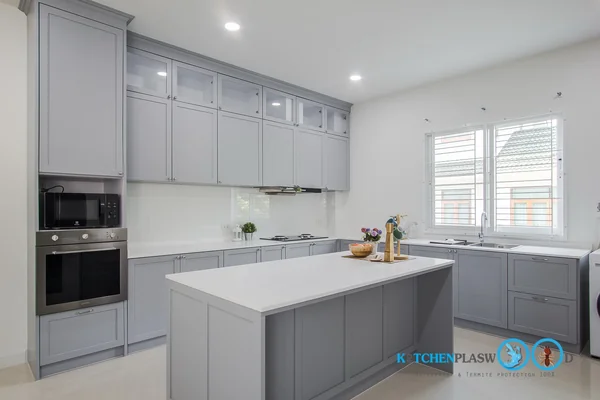 ชุดครัวบิ้วอิน Classic Large Kitchen ครัวชุดใหญ่ สไตล์คลาสสิค 5.78 x 3.20 mm. image 2 ชุดครัวบิ้วอิน Classic Large Kitchen ครัวชุดใหญ่ สไตล์คลาสสิค 5.78 x 3.20 mm. image 2