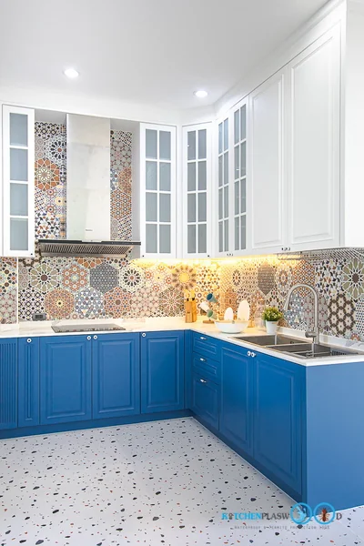 ชุดครัวบิ้วอิน น้ำเงิน-ขาว ทรงสูง สไตล์ Classic Kitchen 4.08 x 3.40 mm. image 2 ชุดครัวบิ้วอิน น้ำเงิน-ขาว ทรงสูง สไตล์ Classic Kitchen 4.08 x 3.40 mm. image 2