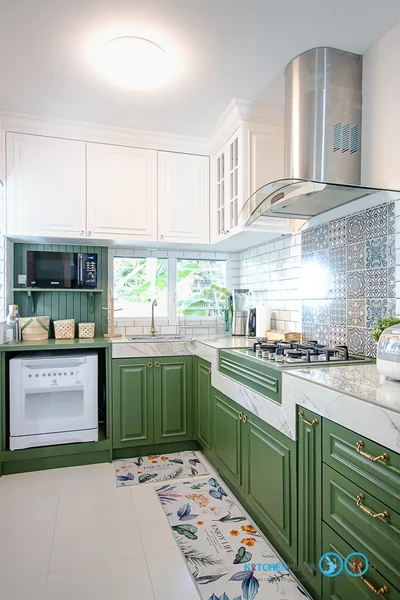 ชุดครัวบิ้วอิน Green Tone Classic Kitchen 3.94 x 2.48 mm. image 2 ชุดครัวบิ้วอิน Green Tone Classic Kitchen 3.94 x 2.48 mm. image 2