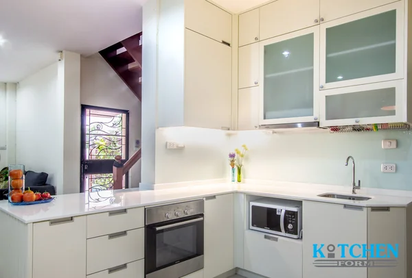ชุดครัวบิ้วอินพรีเมี่ยม 3.75 x 2.2 m. ชุดครัวบิ้วอินพรีเมี่ยม 3.75 x 2.2 m.
