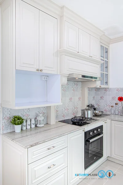  ชุดครัวบิ้วอิน English Classic Kitchen 4.20 x 2.46 mm.    image 8